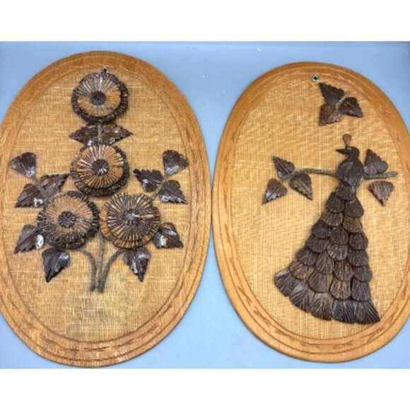 Vtg 70s Coconut Shell Art Flowers Peacocks‎ Oval Framed Wall Decor Pair Set of 2 - Picture 1 of 9